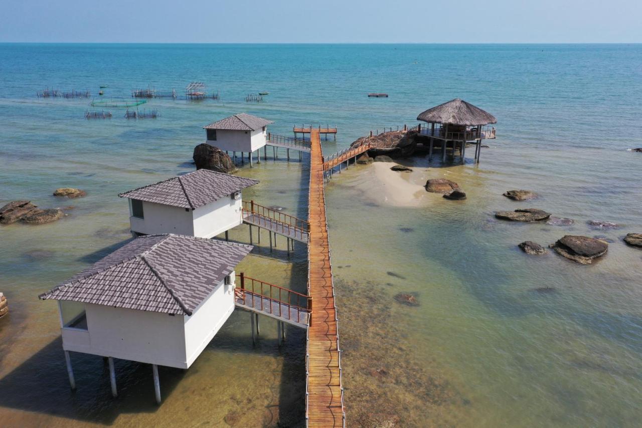 The Pier Phu Quoc Resort Exterior foto
