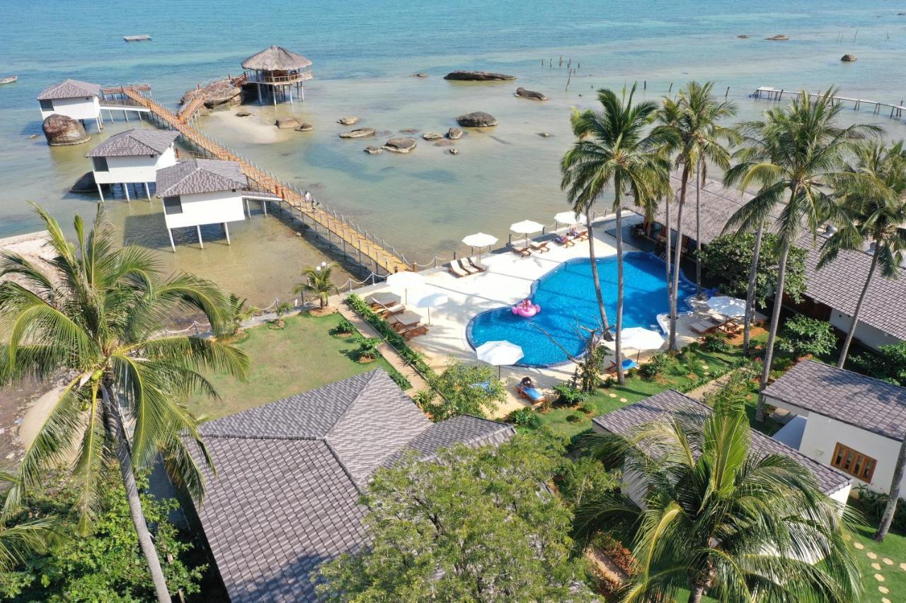 The Pier Phu Quoc Resort Exterior foto